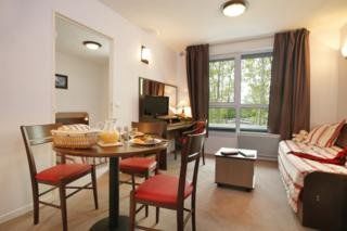 Appart Hotel Annecy Seynod ภายนอก รูปภาพ